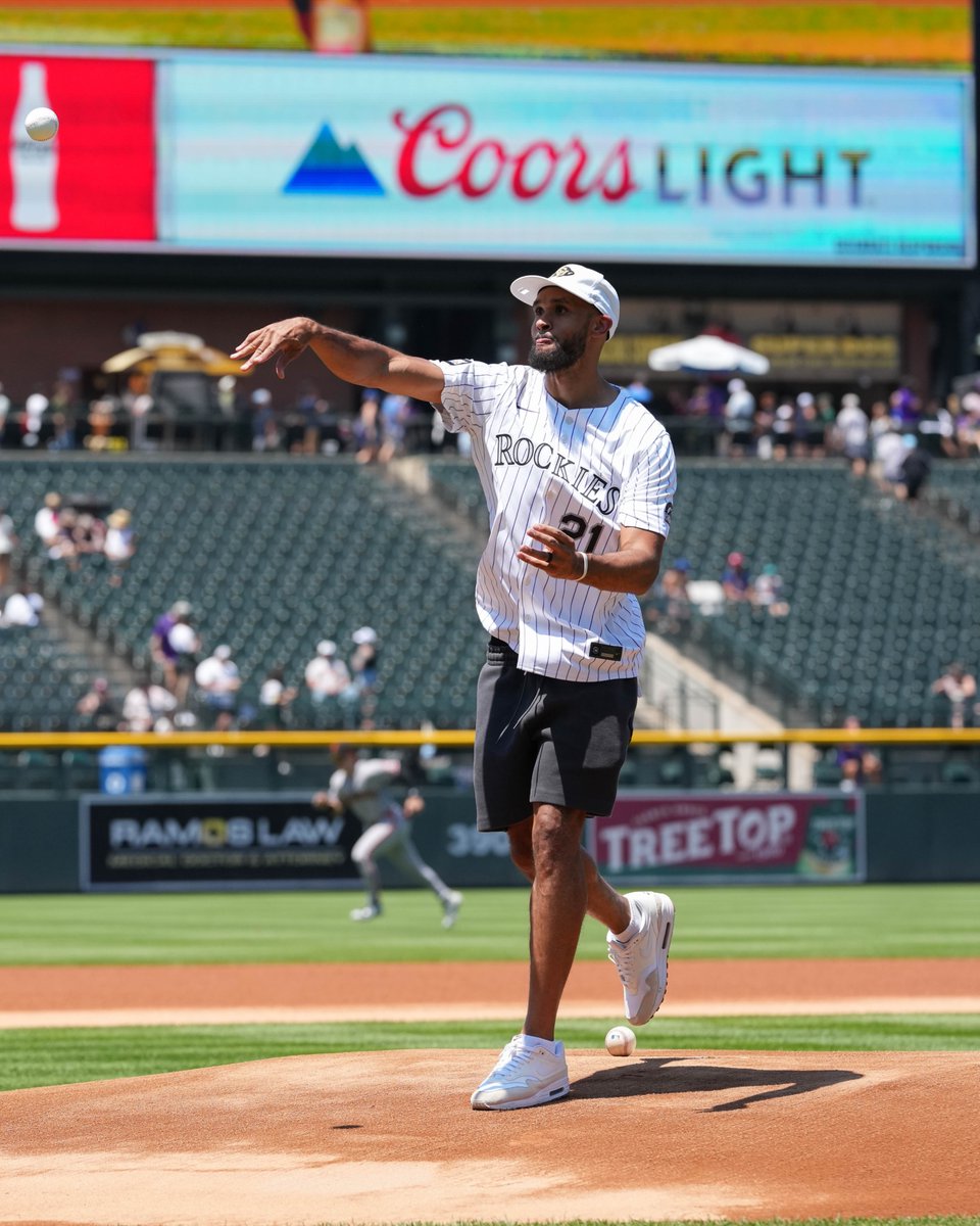 Rockies's tweet photo. Strike‼️

@CUBuffsMBB alum Derrick White joined us for a first pitch before today's game! https://t.co/8Tx6FSohzQ