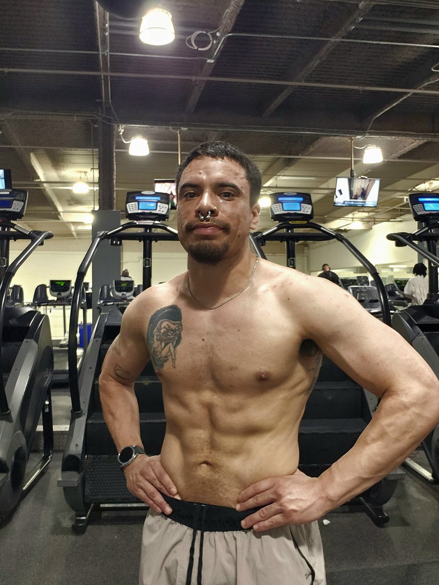 jonahisdazed's tweet photo. Gym has been good to me lately https://t.co/Ht90fss5tG