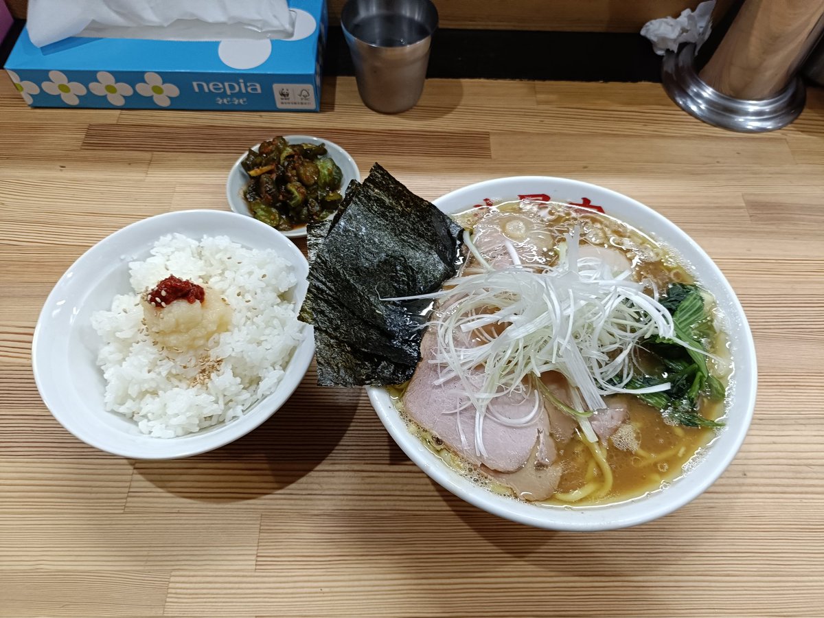 ramensyu's tweet photo. 業務連絡
新世界の斗星家も旨いよ〜 https://t.co/bRR4S40ARW