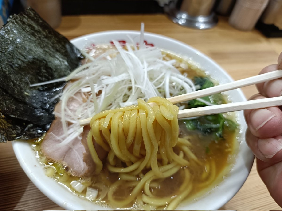 ramensyu's tweet photo. 業務連絡
新世界の斗星家も旨いよ〜 https://t.co/bRR4S40ARW