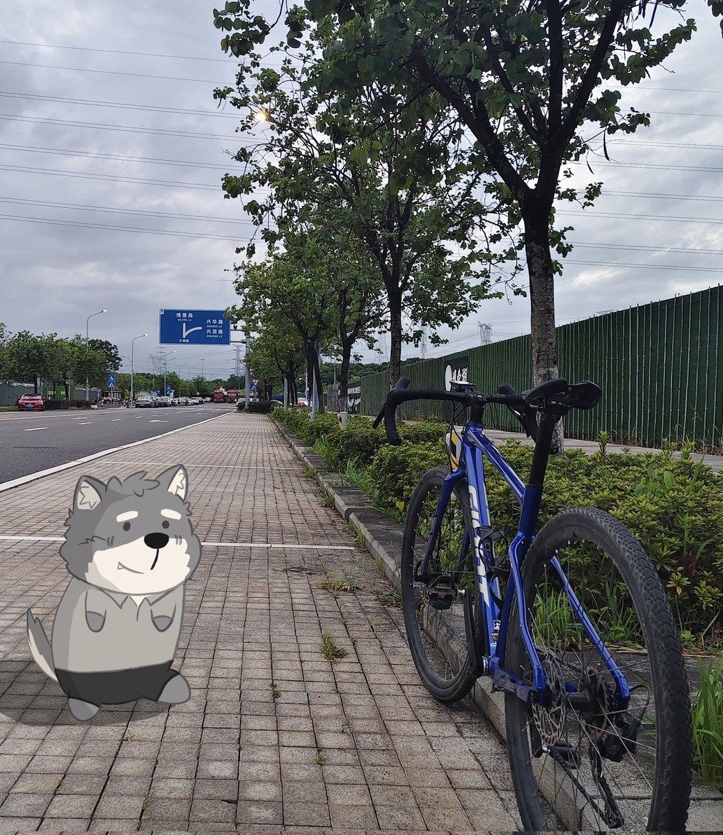 bigdognie's tweet photo. 🚴‍♂️ https://t.co/b4f0efzmfj