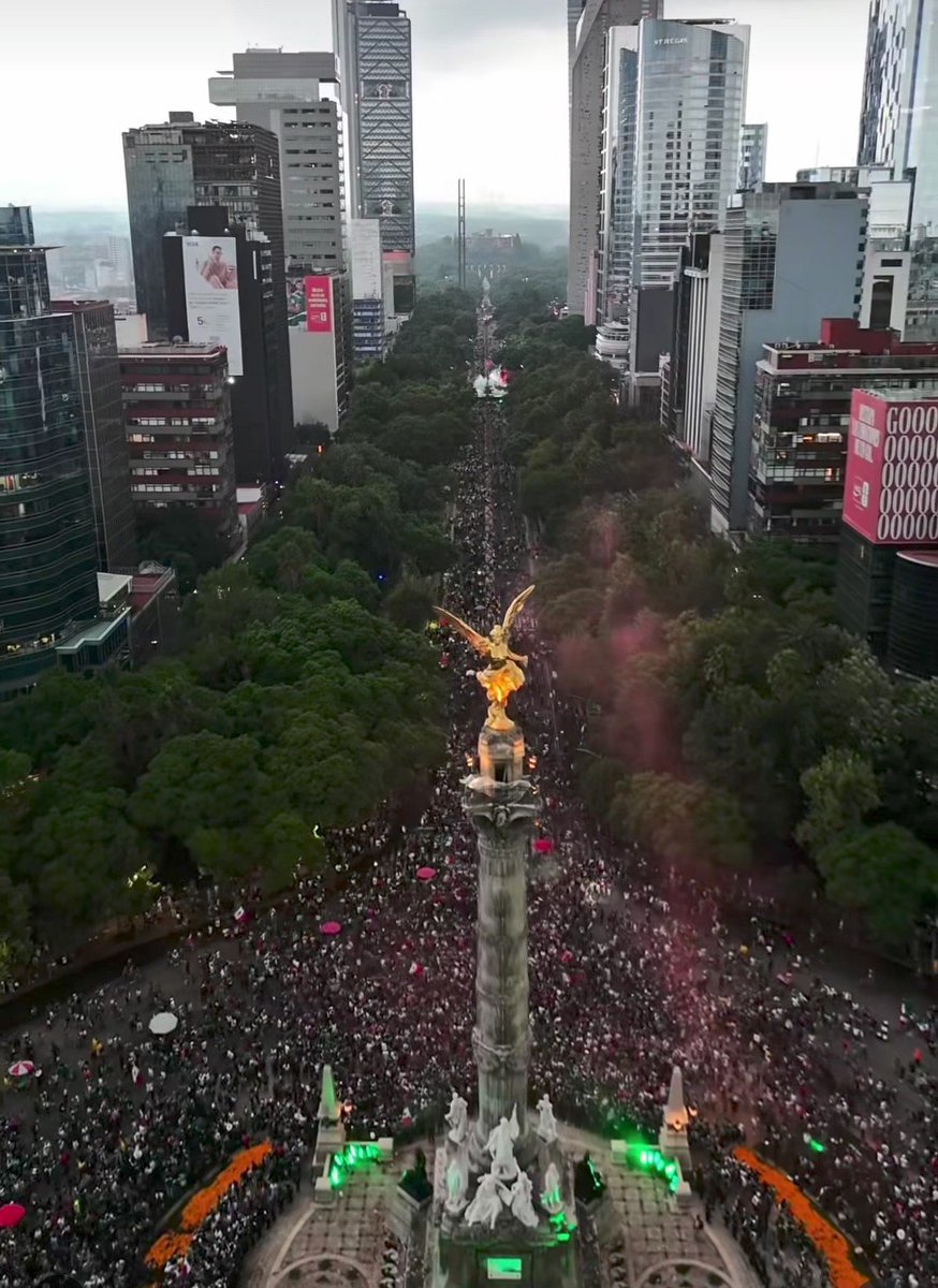 diliciousssss's tweet photo. Pase lo que pase YA GANAMOS!!! 🎉🎉🎉🇲🇽🥳🥳🥳 https://t.co/MhxRdHSboe