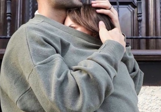 couplepiics's tweet photo. to be loved like this https://t.co/CHJxrWZohm