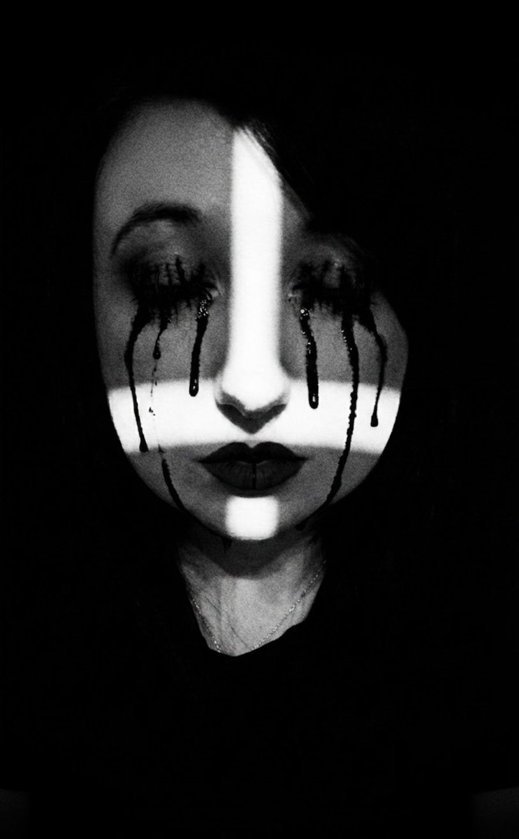Jen_Koehler's tweet photo. Some more photos of small projects that Bestie and I do. 
Model &amp; Edit: Me (@jennifer_koehler)
Makeup Artistry: @/wasabimakeupsfx (IG) https://t.co/KcvYZThOld