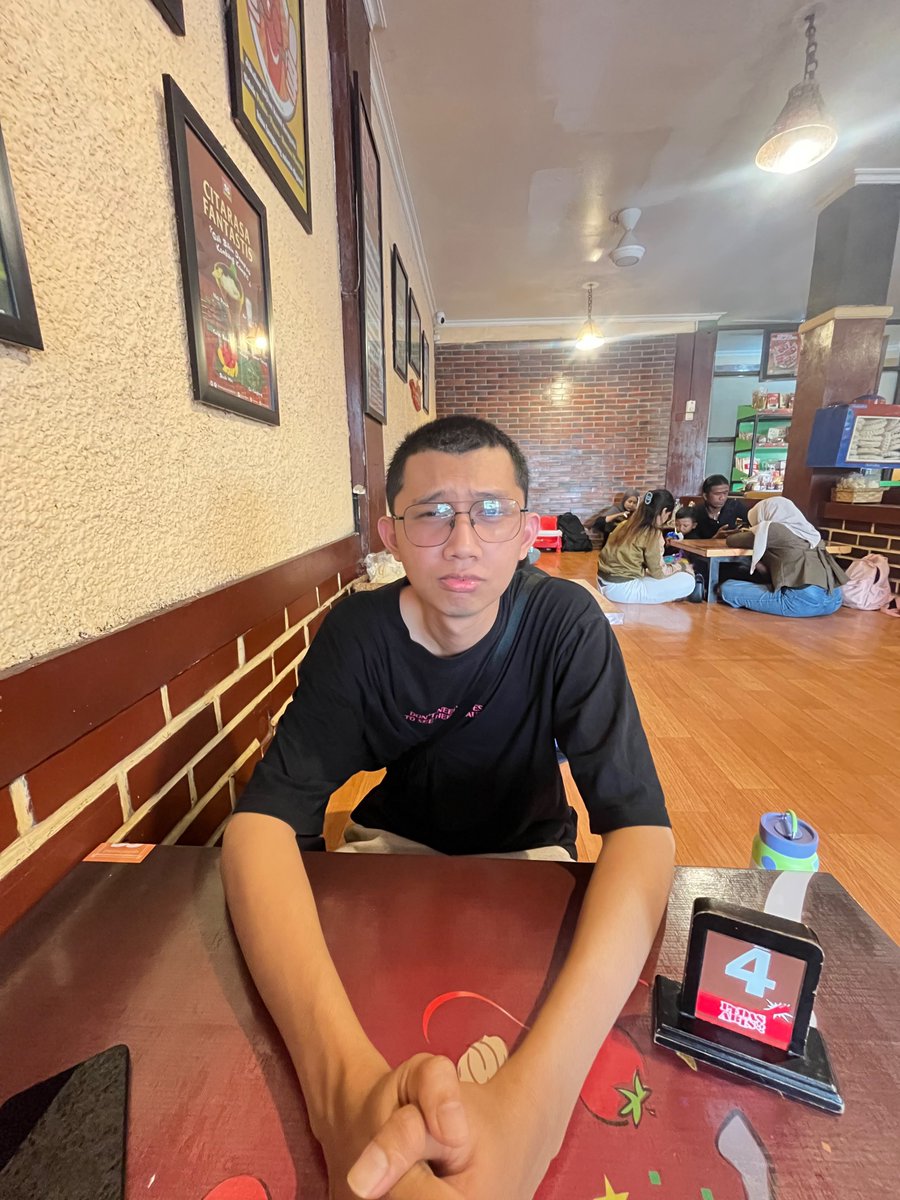 KYOTOTORONTO's tweet photo. mukbang https://t.co/Xq2vUt2szT