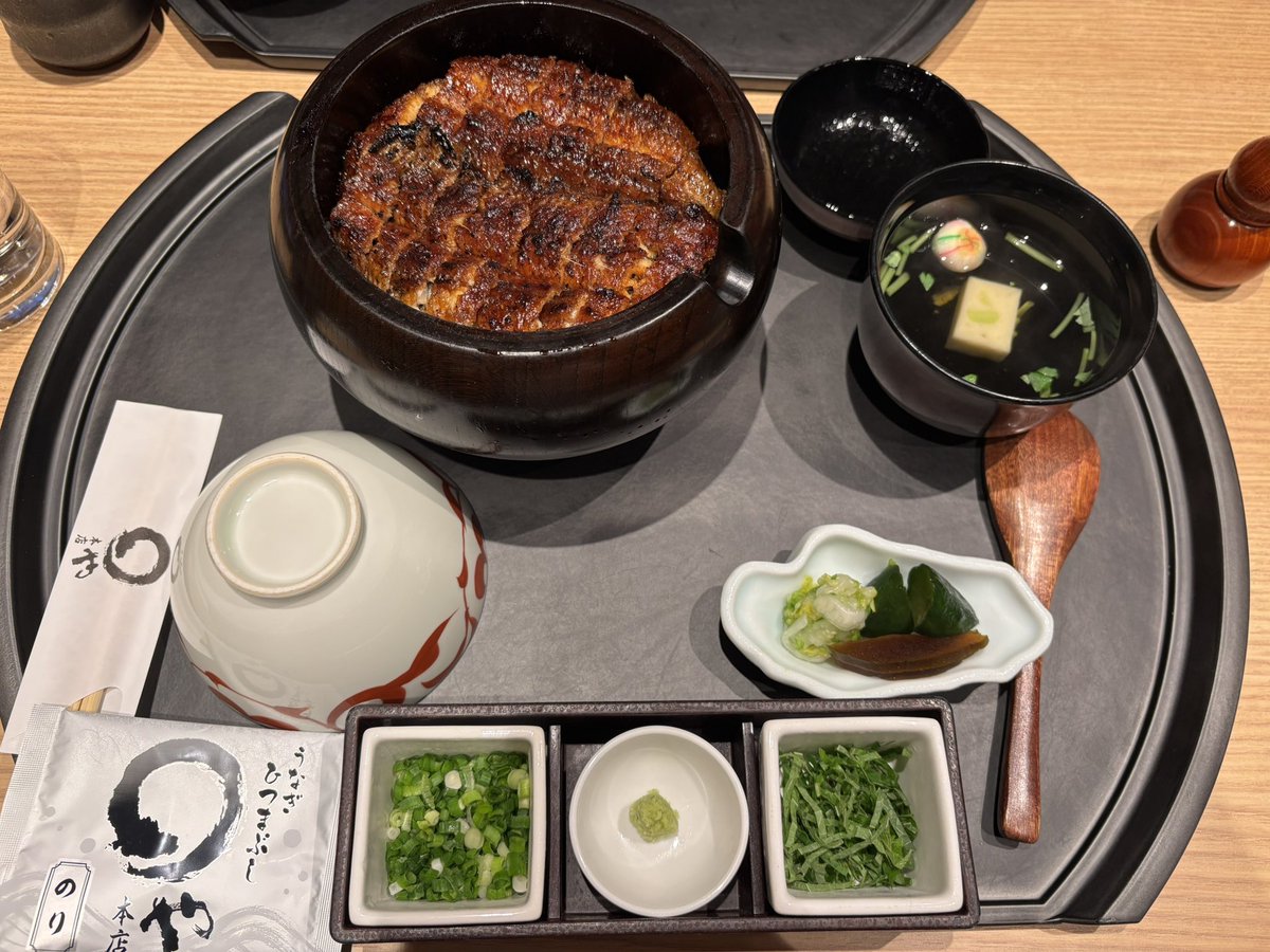 hamin_ff14's tweet photo. ひつまぶし〜
美味でした https://t.co/K5LNM1jzm7