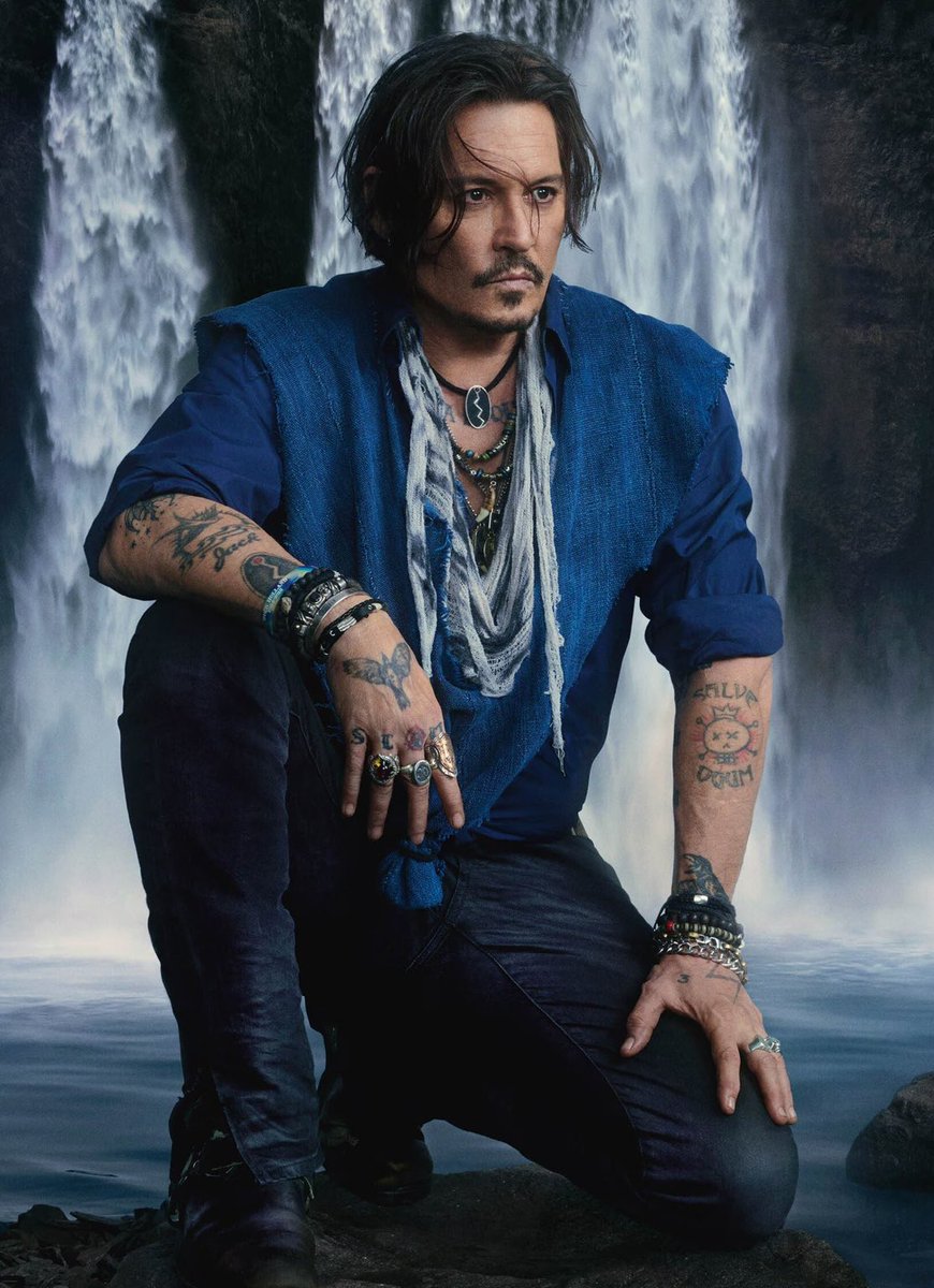 nclow10's tweet photo. @ConnieLou8888 I feel the same way a lot. I have a lot of mental illness and S.A.D. (Seasonal Affective Disorder). So I know how you feel. But I have this angel to help me through my storms and my lows. I call him "My Johnny Angel". When I am now emotionally well, I always turn to him. https://t.co/oohM4edCCU