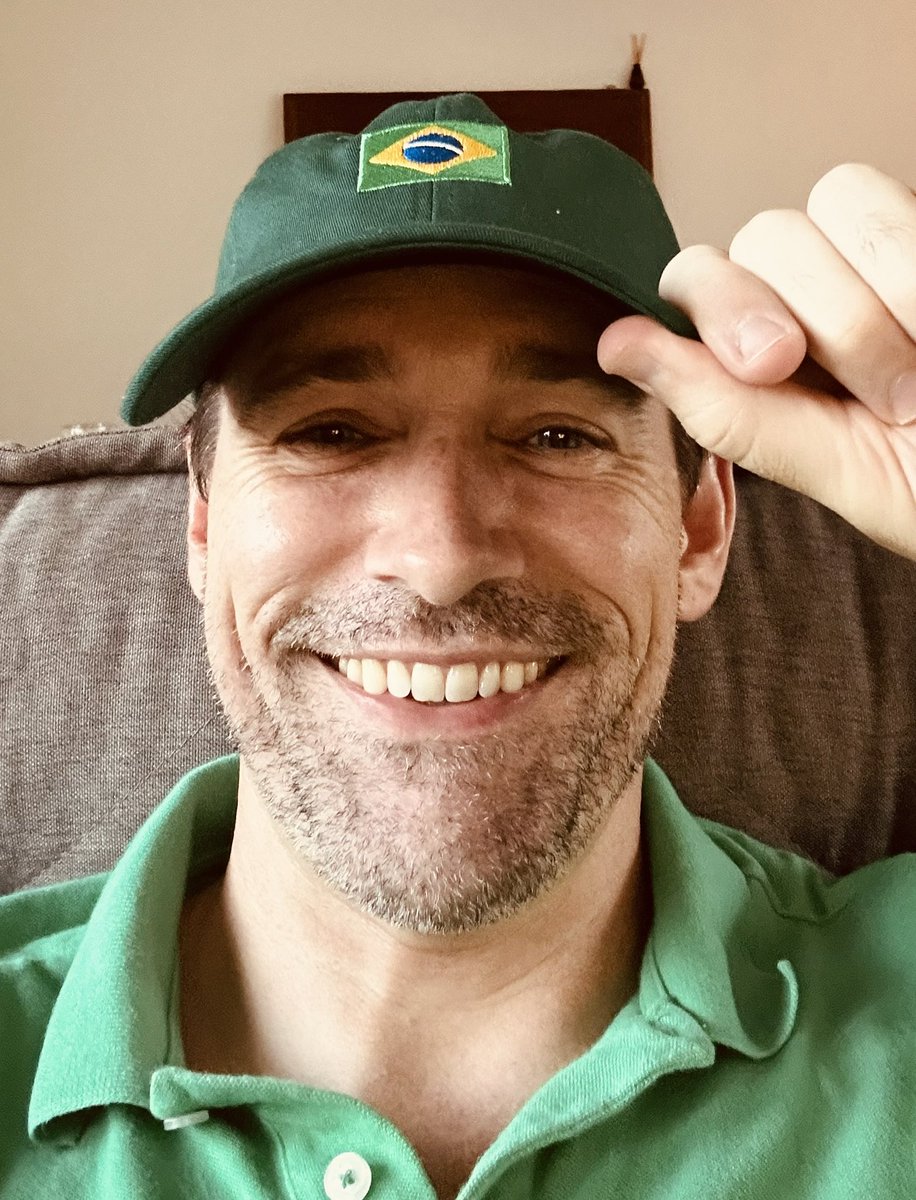 MicahGunnell's tweet photo. Vai Brasil! I never really cared about watching soccer, but having a Brazilian wife makes that impossible 😂 https://t.co/wP7Y3JG1b7