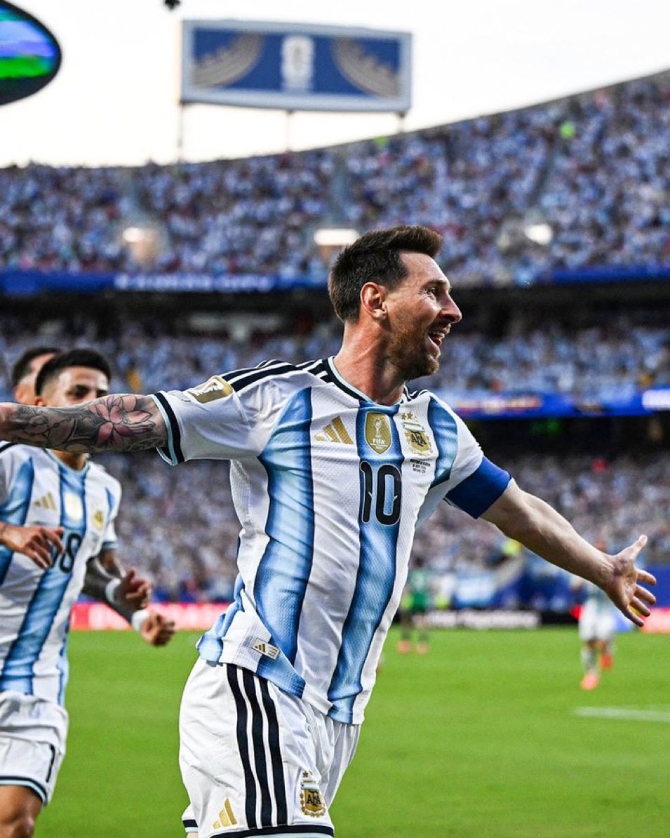 kiri_caleb's tweet photo. @WinnaFC Messi changed their lives https://t.co/ERilHYMyfp