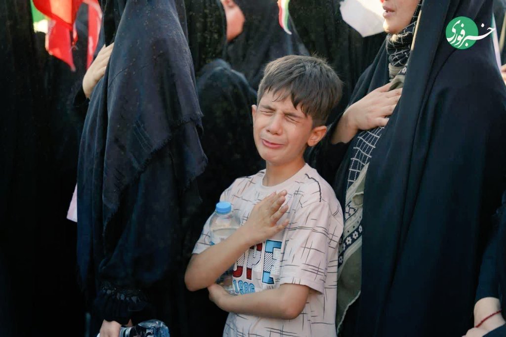 msham1995L's tweet photo. @sfatemeh78 تو الهام بخش نسل های مختلف بودی✨
 #حی_علی_التهران https://t.co/yLTJw6MhCu