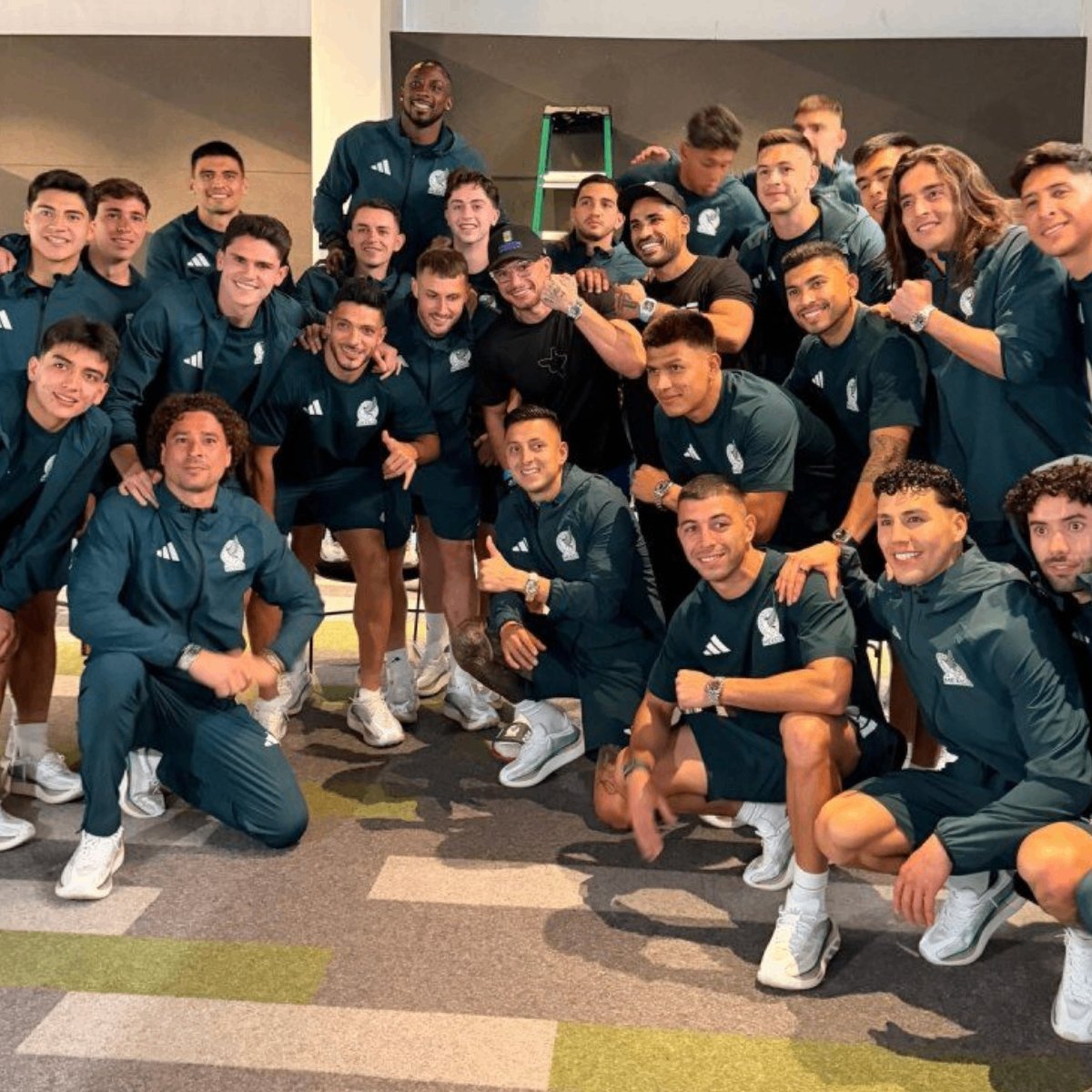 Dexerto's tweet photo. Mexico players have returned $1M worth of Rolex watches gifted by SteveWillDoIt

FIFA rules meant accepting them could have risked fines or bans https://t.co/5T4e7ASagO