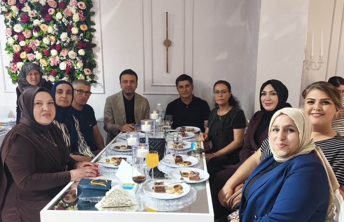 eray200745's tweet photo. 🌹Kadın Kolları Başkan Yardımcımız Zehra ÇETİNER 'in kızı Sena &amp; Halil çiftinin nişan merasimine Milletvekilimiz sn Mustafa KÖSE (@avmustafakose )  ve il Koordinatörümüz Sayın 
@DOANFLZ ile birlikte katıldık. 
🌹Genç çiftlerimiz Sena ve Halil kardeşimize mutluluklar dileriz https://t.co/IcQVC5mKm8
