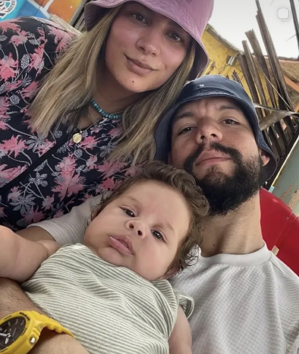 jjsayago's tweet photo. Con una profunda tristeza se conoció  que nuestro capitán de la selección nacional de voleibol Wilner Rivas y su familia fueron encontrados sin vida en el edificio Los Monjes de Playa Grande 

Es una pérdida muy dolorosa para el deporte de Venezuela 🇻🇪 

Gracias por tanto capitán https://t.co/6NZSphRex1