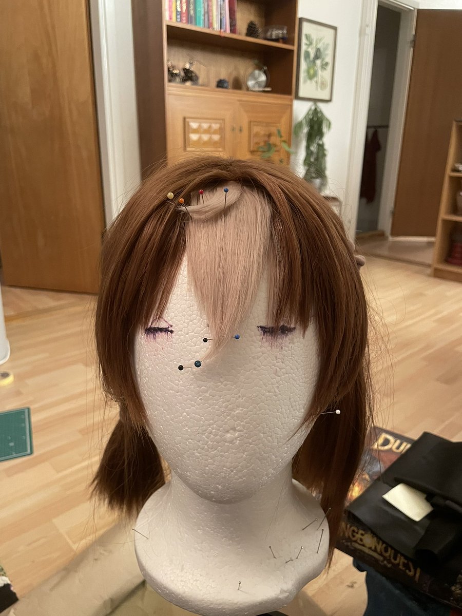 uwowos's tweet photo. Wait the bangs turned out kinda nice https://t.co/UD8VyYUuQQ
