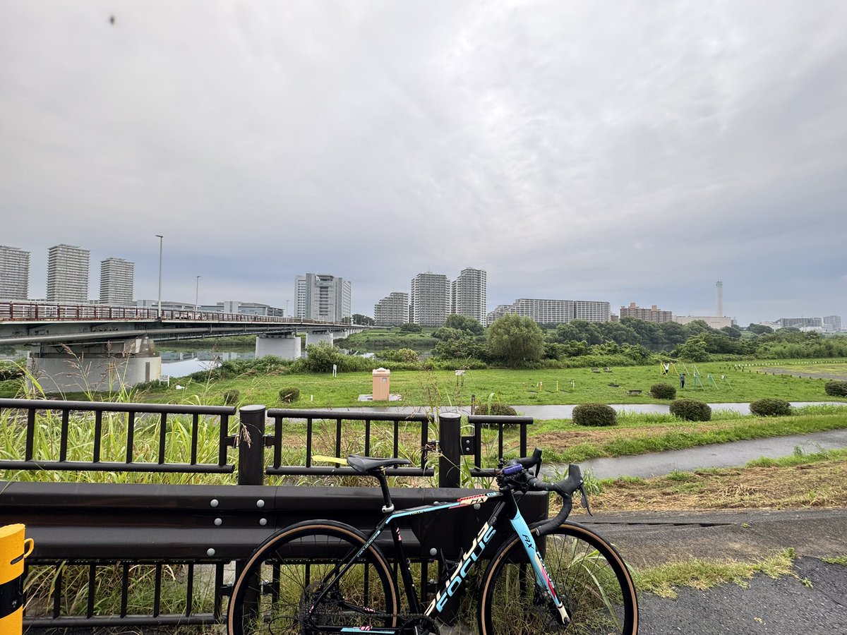 vipperwatata's tweet photo. ゲツゲツ月曜日
5:31ガス橋
19℃曇り☁️
今週もよろしくお願いします🙇 https://t.co/SB0LvOAA7t