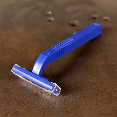 MrMet1488's tweet photo. @Stephen19718352 @RokoMijic Those Bic comforts are literally meant to be used once. The blade section doesn’t even swivel. https://t.co/ttstSk7sqj