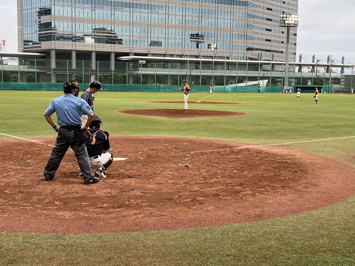 topgun_bbc's tweet photo. 【活動報告】7/5(日)審判杯
東京都品川区天王洲公園野球場で品川オレンジ様と審判杯を行い、2-9で敗戦です⚾️

守備の乱れから大量失点したことが非常に悔やまれます💦

中央区1部リーグ所属のトップガンでは新規メンバー募集中です‼️毎週日曜日に活動しています👍

どうぞよろしくお願いします🙇 https://t.co/furQspo6jb
