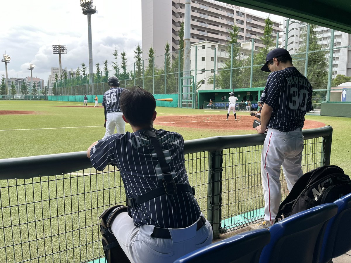 topgun_bbc's tweet photo. 【活動報告】7/5(日)審判杯
東京都品川区天王洲公園野球場で品川オレンジ様と審判杯を行い、2-9で敗戦です⚾️

守備の乱れから大量失点したことが非常に悔やまれます💦

中央区1部リーグ所属のトップガンでは新規メンバー募集中です‼️毎週日曜日に活動しています👍

どうぞよろしくお願いします🙇 https://t.co/furQspo6jb