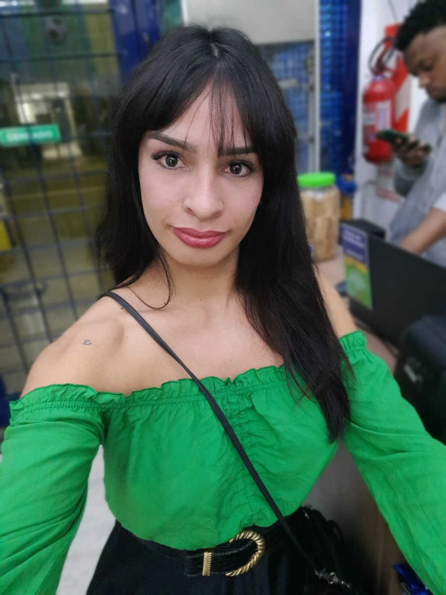 Alinamonte26's tweet photo. Un poco de verde 💚 https://t.co/ko9XRRhcIz