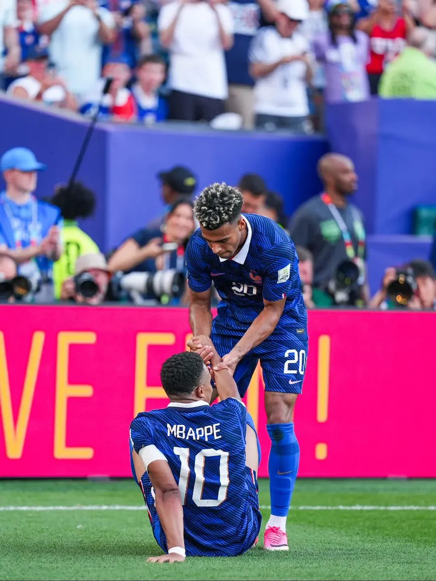 desiredoue_fc's tweet photo. 🚨 Kylian Mbappé's comment on Doué's Instagram post: Game changer! https://t.co/KXlCV3qoEc
