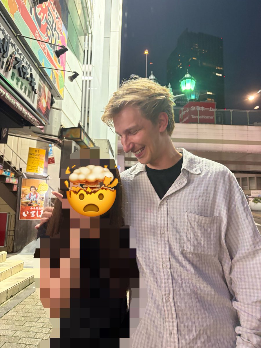 ery_0301's tweet photo. ねえまってやばいって恋するって普通に https://t.co/TKGCHJbrtG