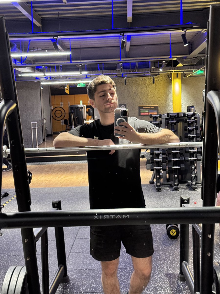 Jorgc19_ tweet picture