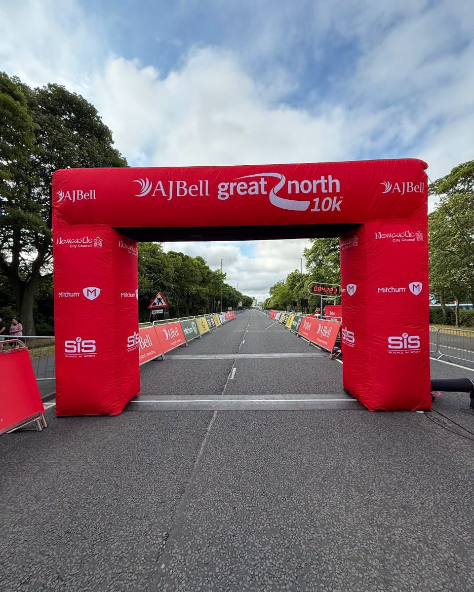 reeceburns98's tweet photo. Great North 10K. https://t.co/sJSLyhtY11