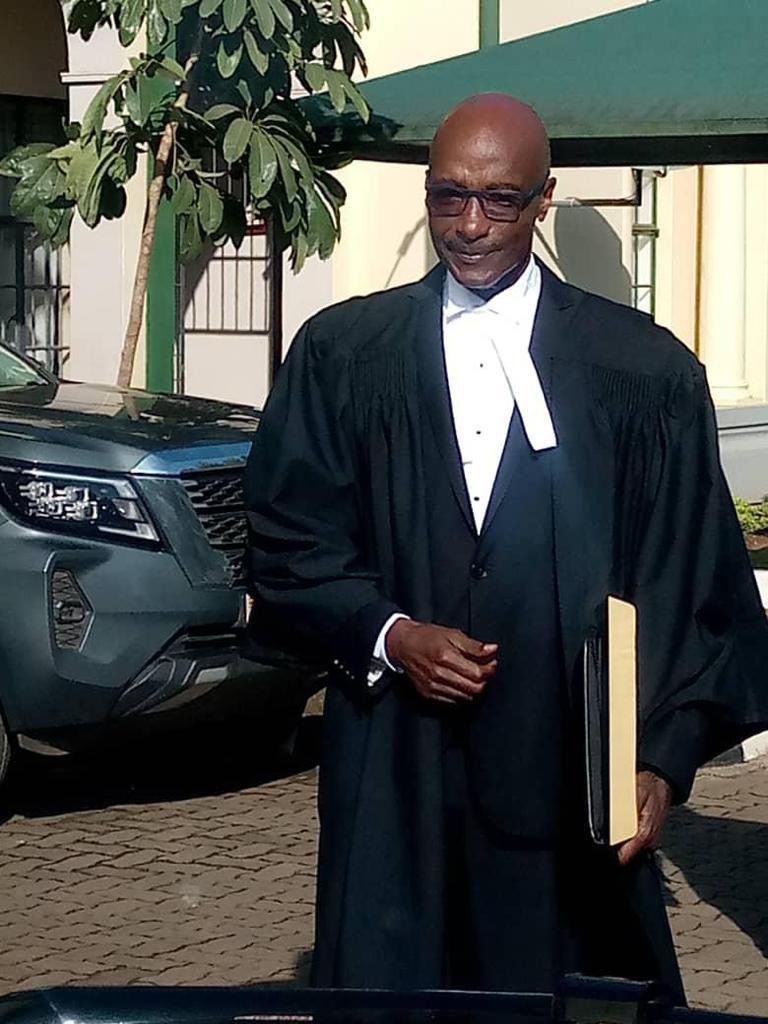 Sammy_UG01's tweet photo. Congratulations to AFANDE Kale Kayihura @KayihuraKale . Thank you Gen @mkainerugaba 🙏🙏 https://t.co/EaT34ZEmvv
