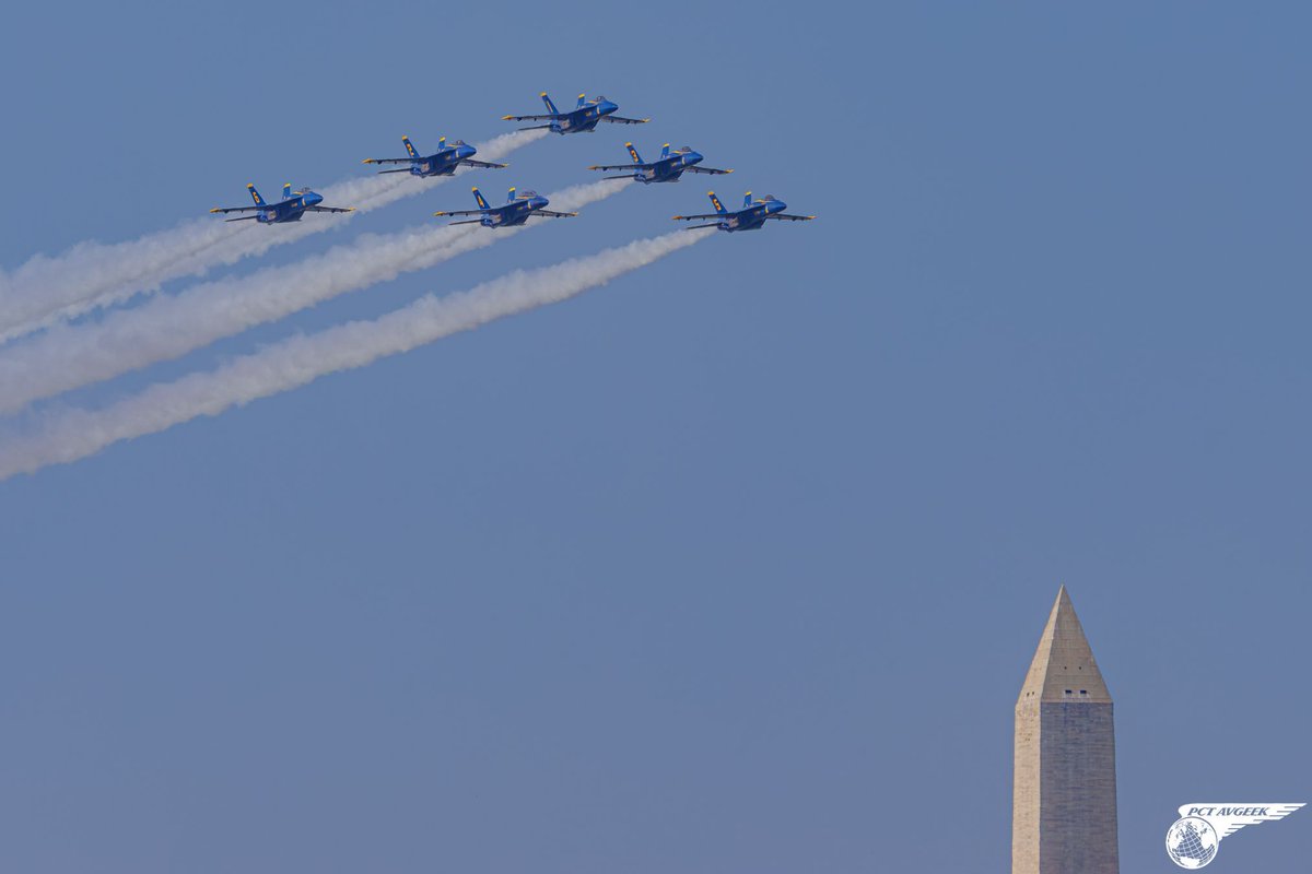 pct_avgeek's tweet photo. ✈️🇺🇸The U.S. Navy Blue Angels 🔵⚪️🔴put on an amazing show at the America 250 celebrations over the National Mall on 04 July 2026.  Here we see the Blue Angels with their F-18 Hornets 🐝 in formation against a backdrop of billowing clouds, and over the Washington Monument.

The weather was awfully hot🥵 but the pictures made it worth it!

🇺🇸GOD BLESS AMERICA!🇺🇸
@usnavyblueangels #usnavyblueangels #F18 #America250 #Freedom250 #IndependenceDay #aviationphotography #avgeek @dcatower @Reagan_Airport