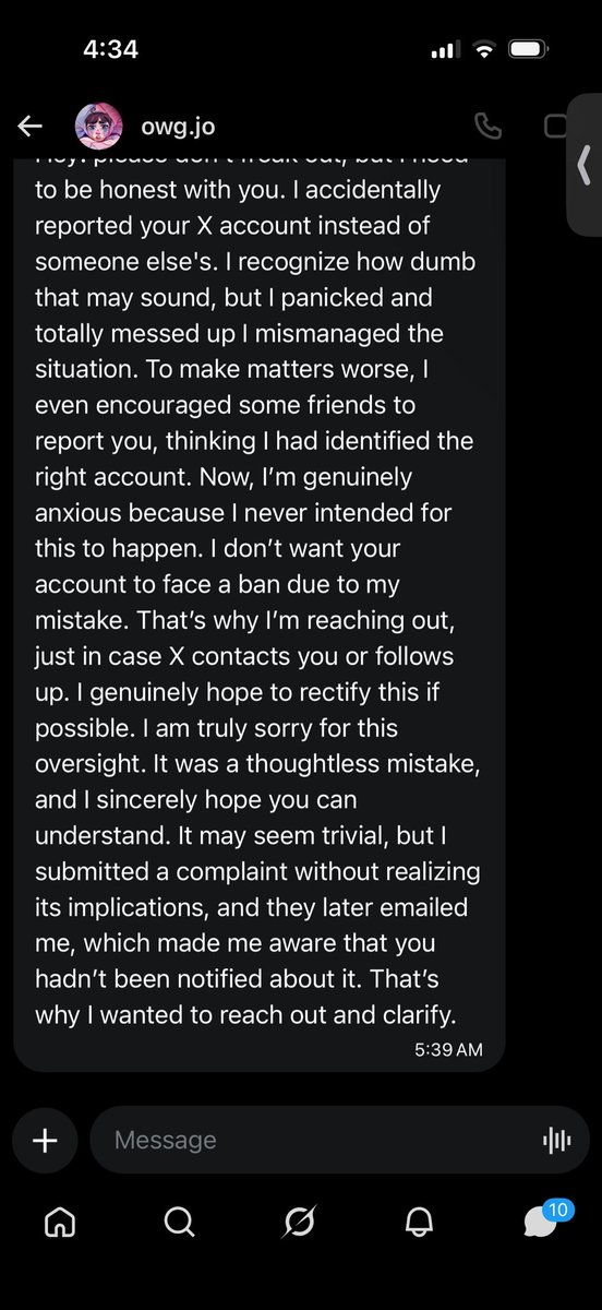 ninh_ji's tweet photo. so i think some popular artists may have gotten hacked bc i got two identical dms from two accounts of artists i follow :(( @owgjojpbi @vickychendraws https://t.co/kWP7QdP9OG