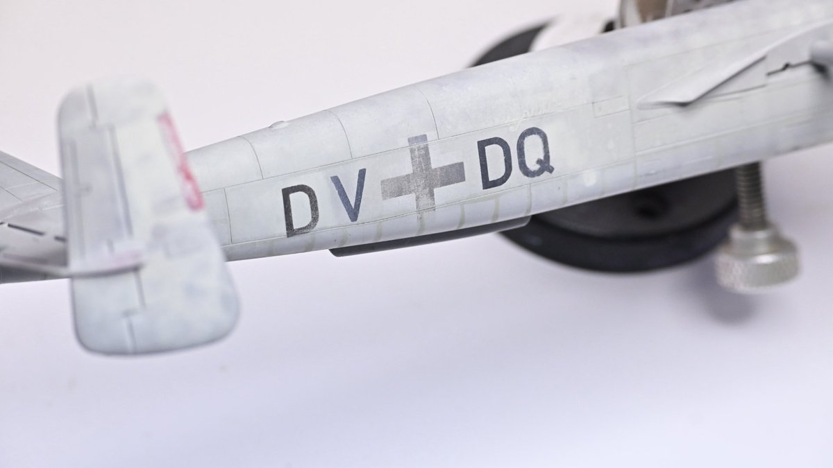 rinaldi_rsp's tweet photo. Day 5&amp;6 / He219A-0

Corrected the location of the D in DV on both sides. Atom facilitates removal of the paint without damage to the model. I resprayed RLM76 with MMP, then painted the D w/Atom. Chipped the tail too ✅ https://t.co/1GBILJWFMV