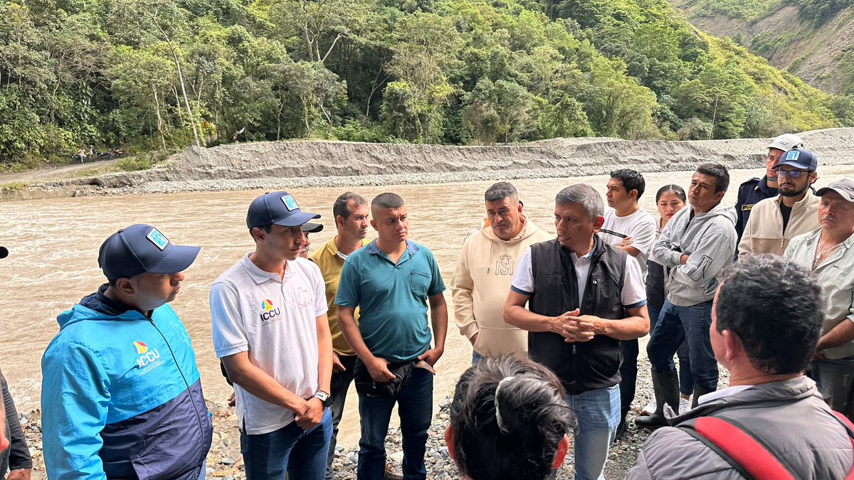 ICCUGOB's tweet photo. Por eso atendimos el llamado de la comunidad y el próximo miércoles 8 de julio, llegará una excavadora sobre oruga de brazo largo para retirar la sedimentación y proteger la movilidad de cinco veredas. https://t.co/pYnDi39Eio