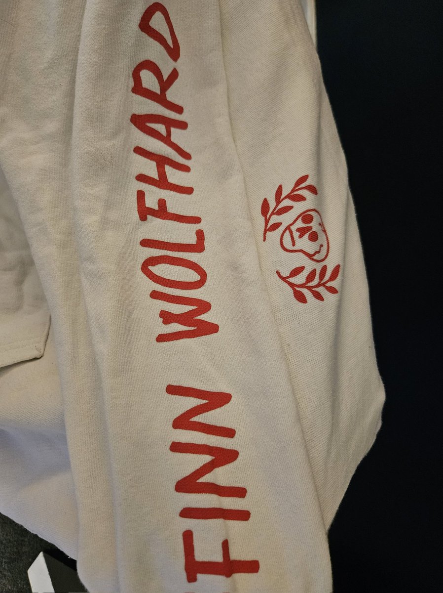 Finnthinkerlou's tweet photo. Vinted find from the Finn archives! https://t.co/E7MwOKZR63
