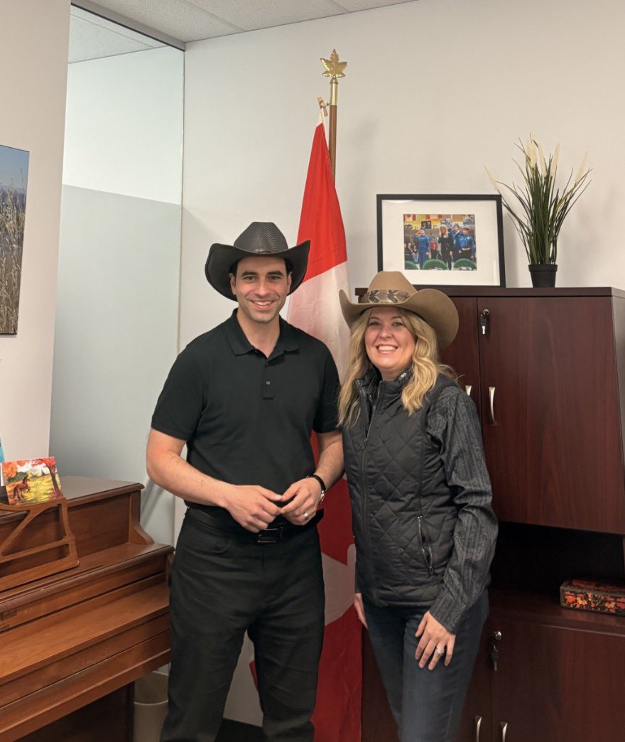MichelleRempel's tweet photo. Happy to see my Liberal counterpart on the House of Commons Standing Committee for Immigration @pfragiskatos in Calgary for the Stampede. Don't worry, we're flipping pancakes, not parties! https://t.co/71BxtWSyiw