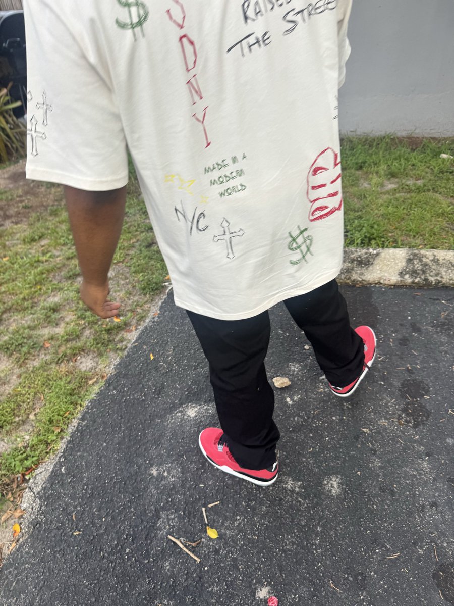 villoff24th's tweet photo. Brodie say Keep putting on fa 24 so thas what ima do🩸 #Dissdaguysmeetdaguys https://t.co/JtLT02KcBu