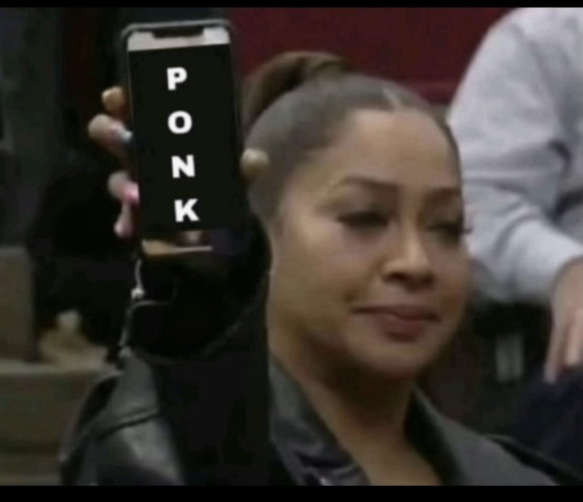 dat5starrrchick's tweet photo. @ONIKAZSLEEZE meek https://t.co/aFIFm7lux5