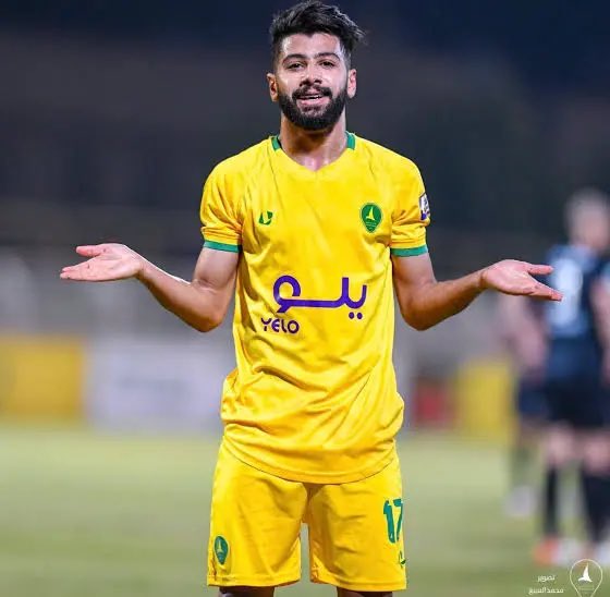 flfojw's tweet photo. 🚨🚨🚨

حسن المجحد جبلاوي 🤷🏻‍♂️🤎

#الجبلين https://t.co/7AwpGo4tZ5