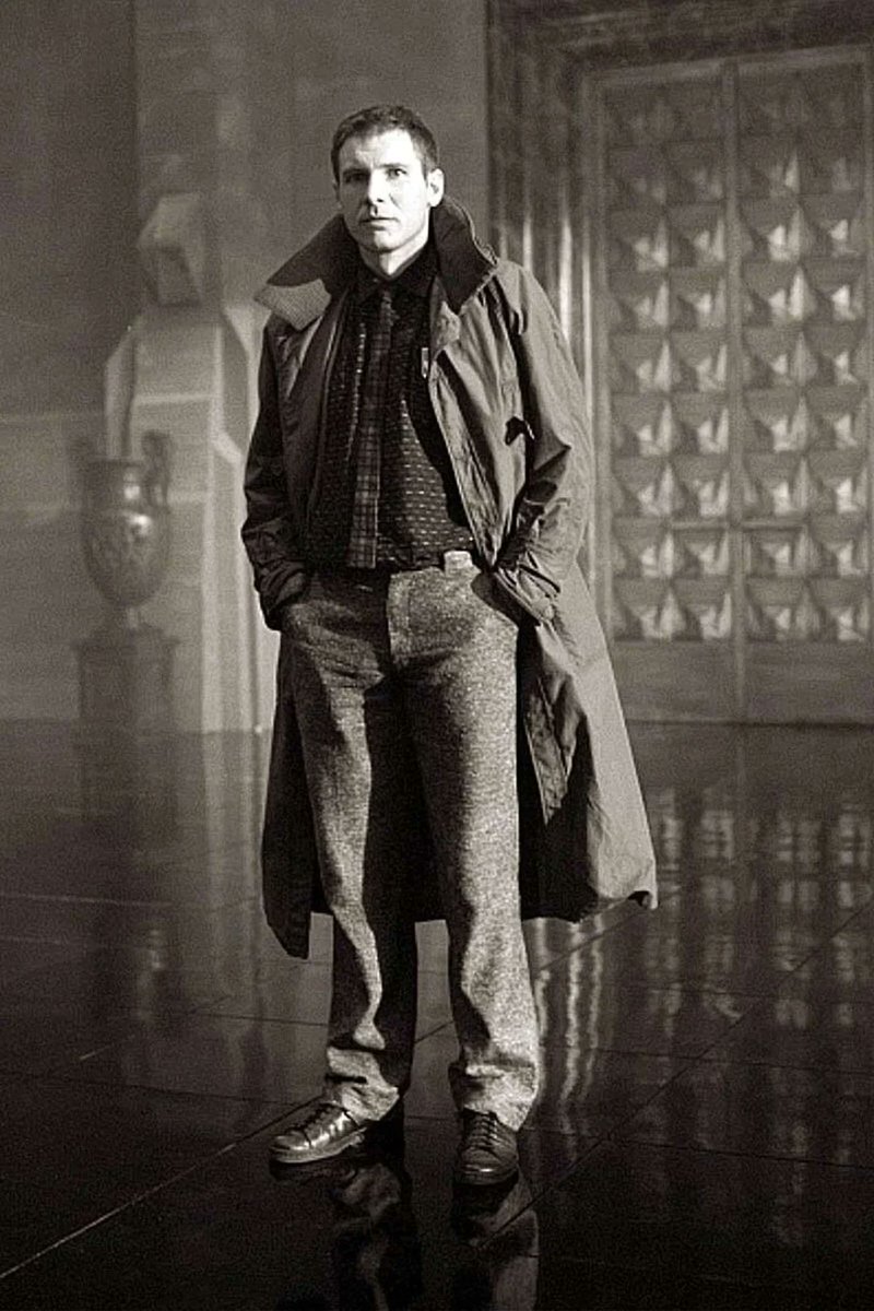 SciFiArchives's tweet photo. Harrison Ford in Blade Runner, 1982 https://t.co/vefzvrJllA