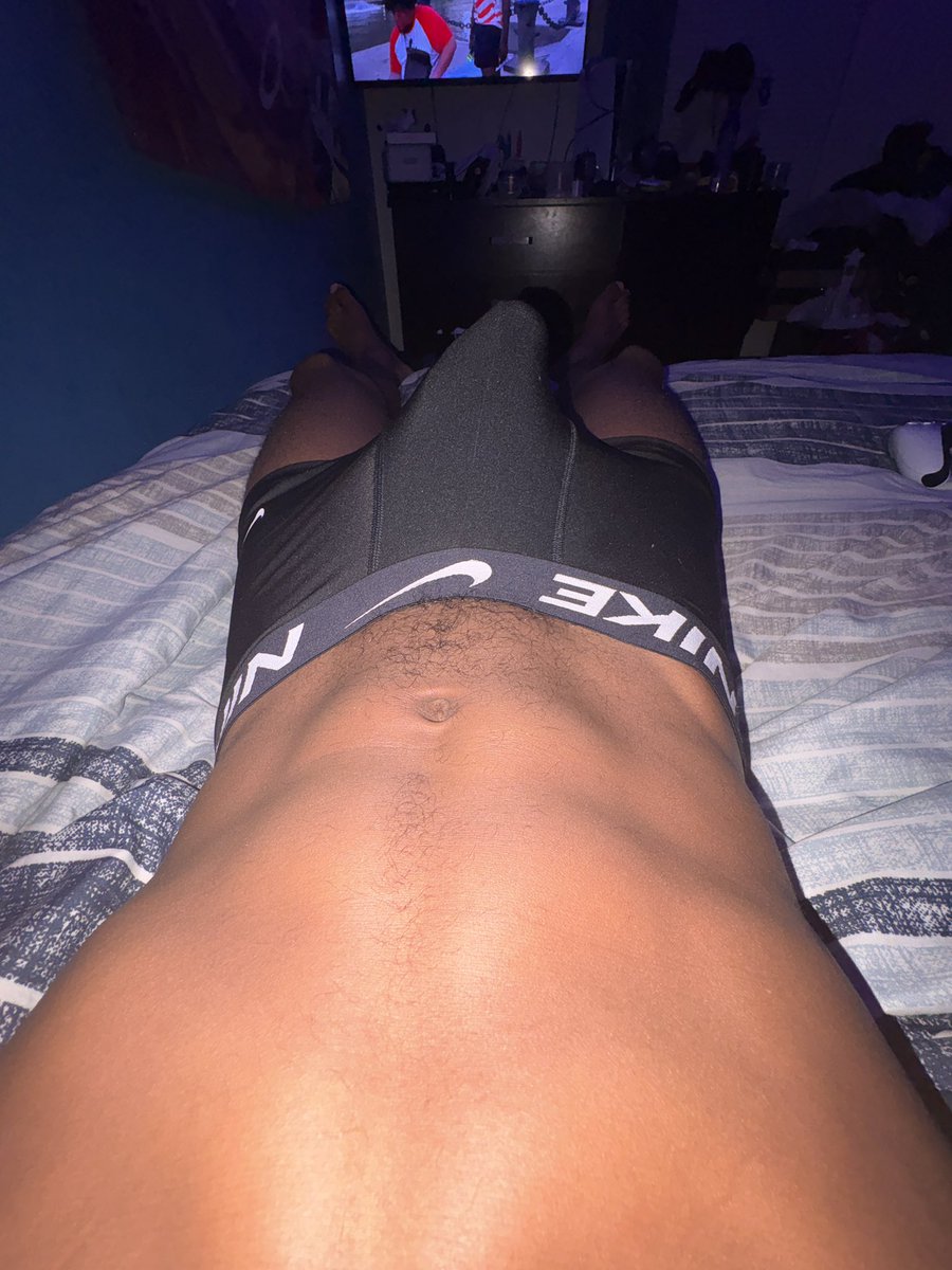 Derekxdl's tweet photo. any bwc need a bbc jerk bros? hmu https://t.co/MJruQ8qnlO