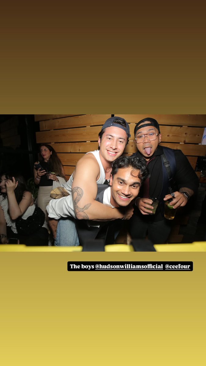 hudsonwupdates's tweet photo. More photos of Hudson Williams with friends at the Run N Gun after party

(via mohebjindran) https://t.co/00g1EQwNt4