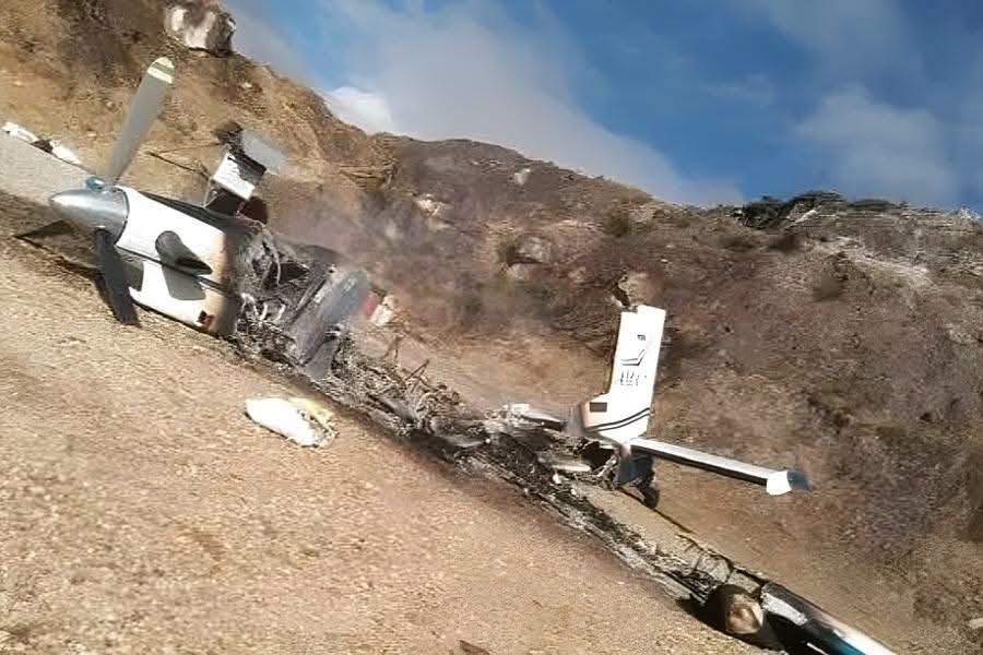 ivancp25's tweet photo. Ases.inato de 🇺🇲 Nicholas Goselin, piloto de #Pilatus Turbo Porter #PC6 (PK-RCY) de #AMA (Aviaçao de Missão Associada) al aterrizar, por Ejército de Liberación Nacional de Papua Occidente en #Ipdeheik, #Blingga, #Sobaham, #Yahukimo #Papua de Tierras Alas, #Indonesia 🇮🇩. 02-07-26 https://t.co/ckNk6O8n8F