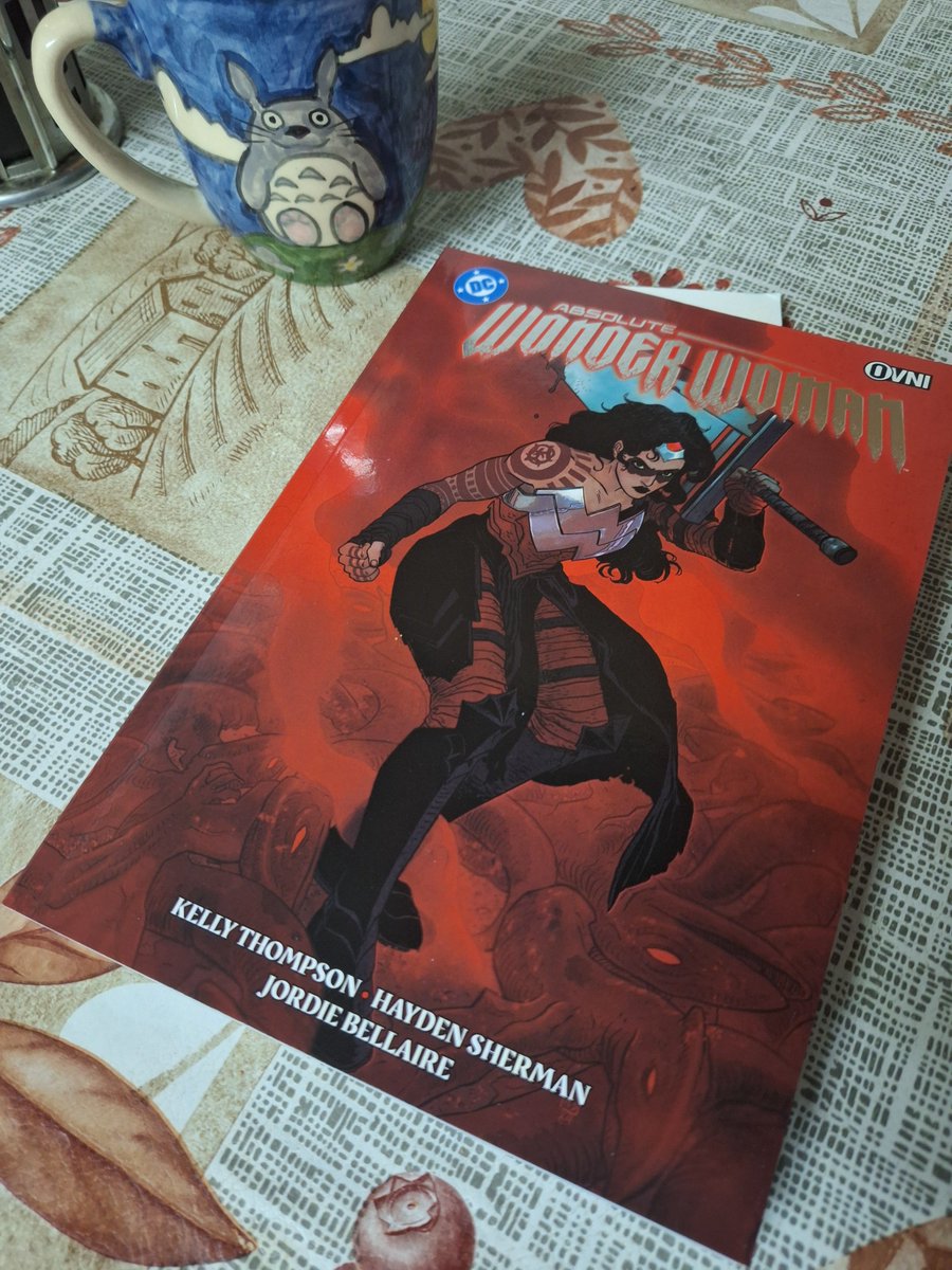 giuliano44's tweet photo. Absolute Wonder Woman es una locura.
Nunca habia leído nada de ella, pero este es buenisimo. https://t.co/ZlZP9OEG3t