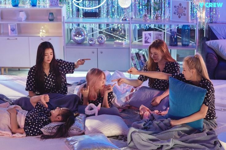 hrtz4chaer's tweet photo. she’s an itzy girl ❀⋆.ೃ࿔*:･ https://t.co/qHTeAnHDbj