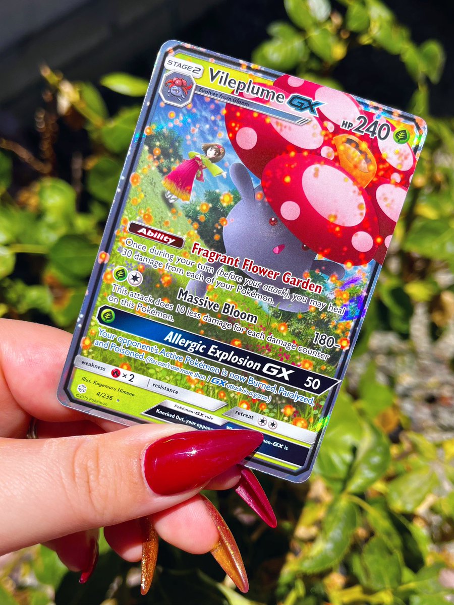 cutetrainersuzy's tweet photo. Erika’s Vileplume 🌺 https://t.co/hHOQ4qQXHw