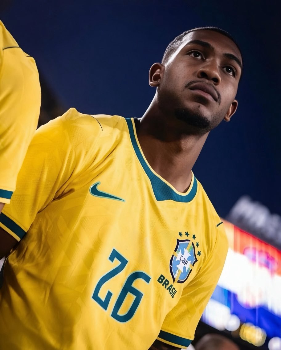 hablasuzzy's tweet photo. precisamos falar sobre eles: douglas santos e rayan. 🌟 https://t.co/pZcNX8BF97