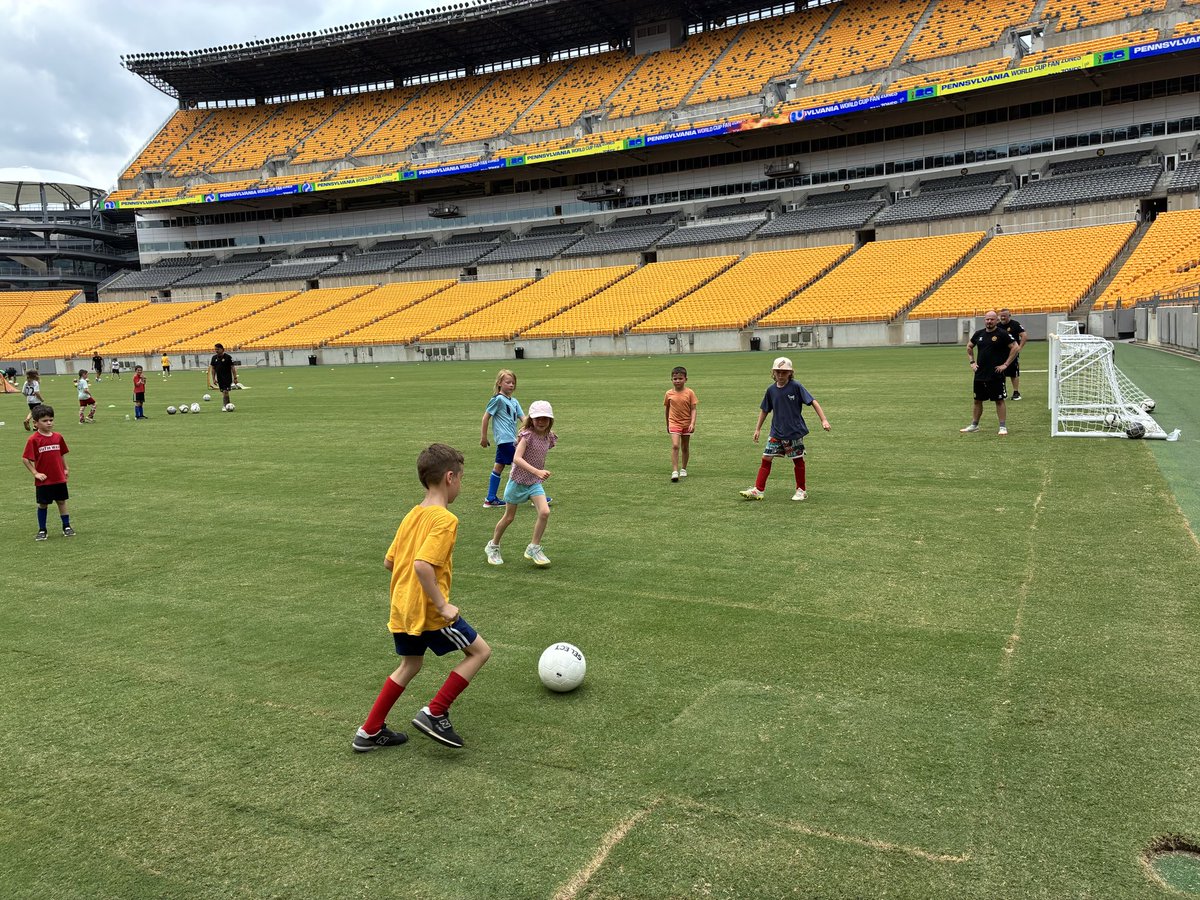 Pittsburgh's tweet photo. The World Cup excitement continues! 

Appreciate @RiverhoundsSC, @sports_pgh, @SOPennsylvania &amp; @CitiParks for bringing the excitement of the @FIFAWorldCup to Pittsburgh’s young athletes during day two of our free soccer clinics at the @steelers and @Pitt_ATHLETICS home field! https://t.co/XmeiQFVpN0