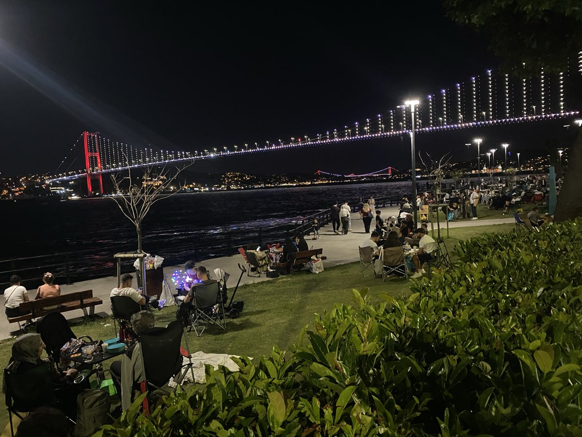 sincerelyyy's tweet photo. Ayaklarımın beni götürdüğü yeni mekanım… https://t.co/weaiE5bhg0
