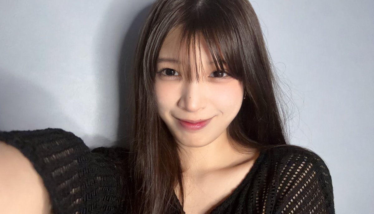 atsuki_cm0718's tweet photo. おはよー外カメで撮ってみたよむずい、 https://t.co/6JEJSgYs80