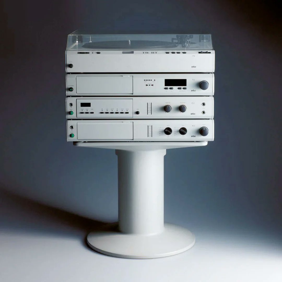 SciFiArchives's tweet photo. Braun stereo https://t.co/o8QG7SYMRT