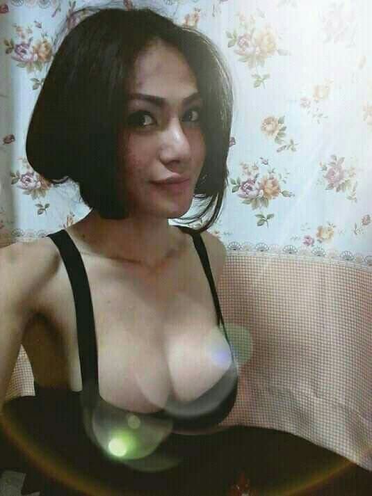 pu89ly's tweet photo. อุดร ว่างจ้า ขอคนรักของ. #อุดร https://t.co/oruwStz9NG